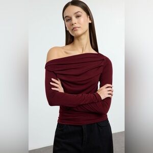 Zara red longsleeve top